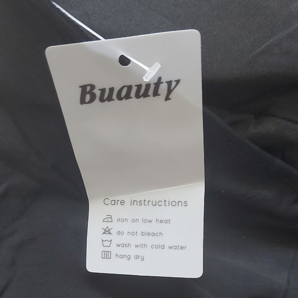 Chic Black Halter One-Piece Swimsuit - Picture 5 of 9